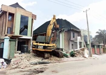 Edo State Government Demolishes Building