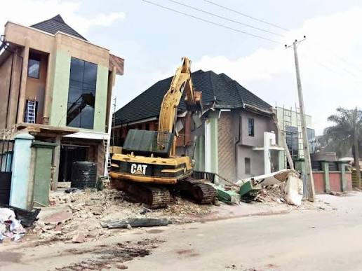 Edo State Government Demolishes Building