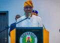 Governor Monday Okpebholo addressing Edo APC leaders ahead of 2027 elections