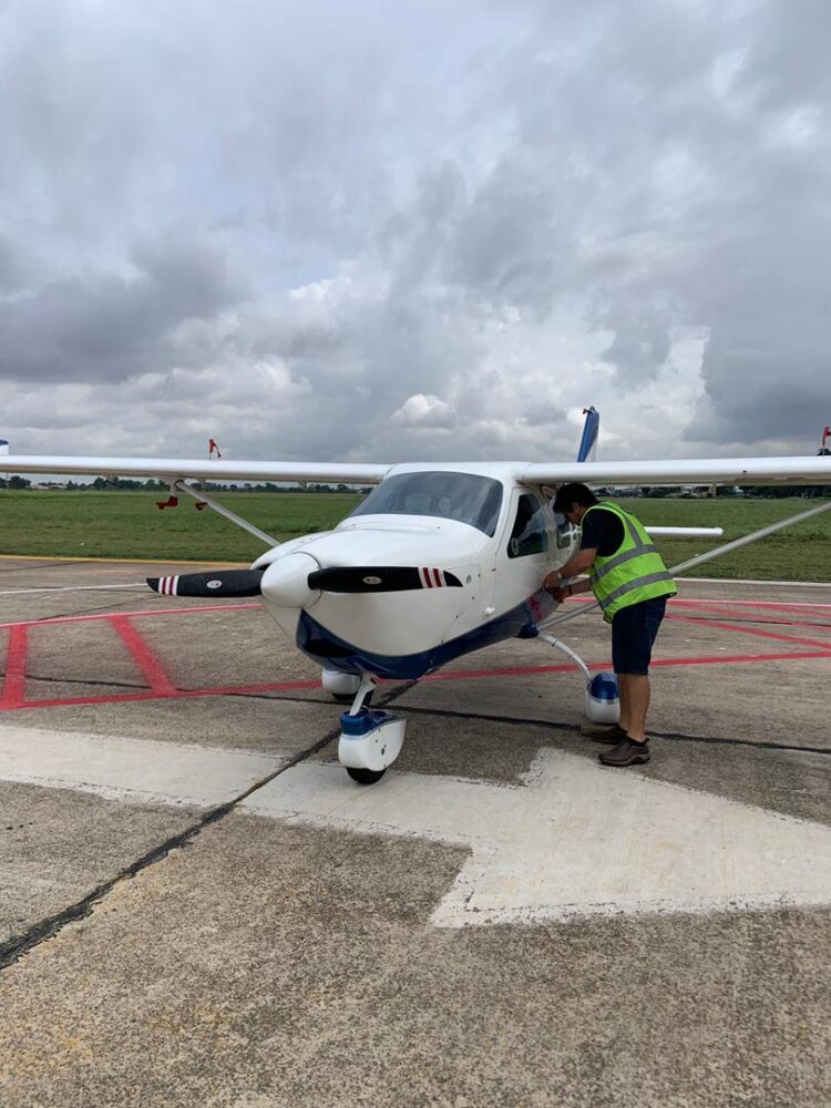 Mudiame university aircraft